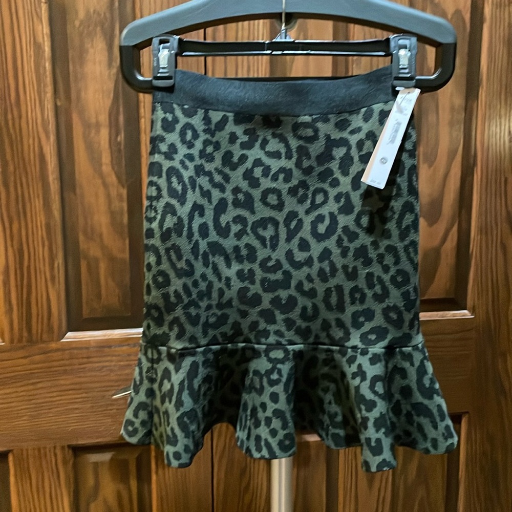 Aqua  NWT Skirt
